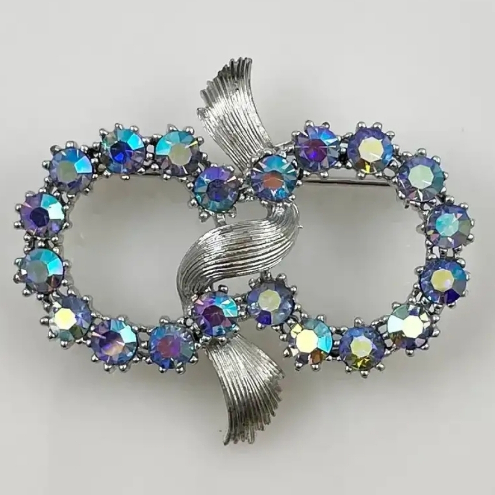 Vintage Coro Brooch